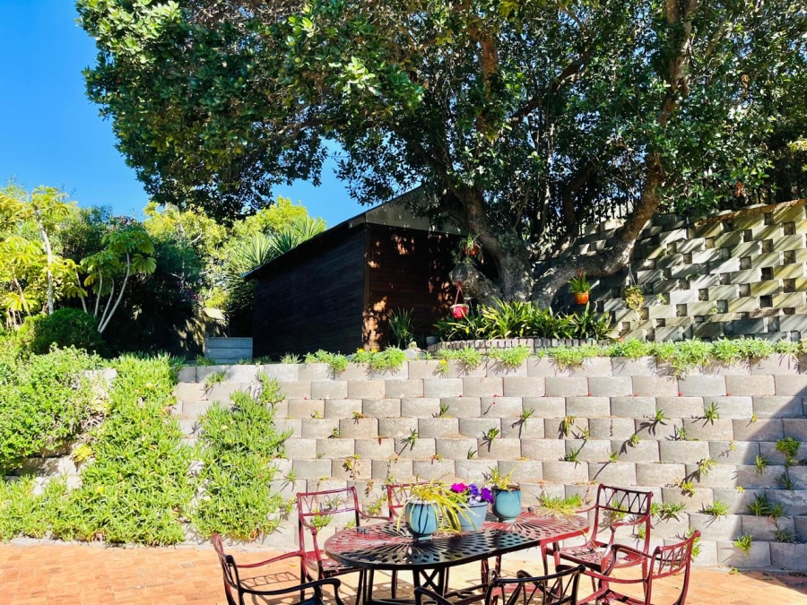 6 Bedroom Property for Sale in The Village Western Cape